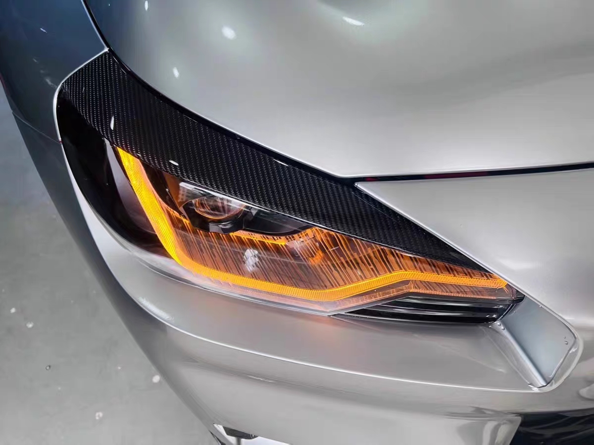 For BMW M2 G87 Dry Carbon Fiber Headlight Eyebrow Trim